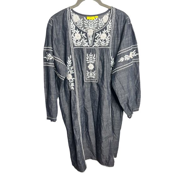 Roller Rabbit Abigail Dress Size Medium Boho Embroidered Blue White Cotton Denim - Picture 3 of 9